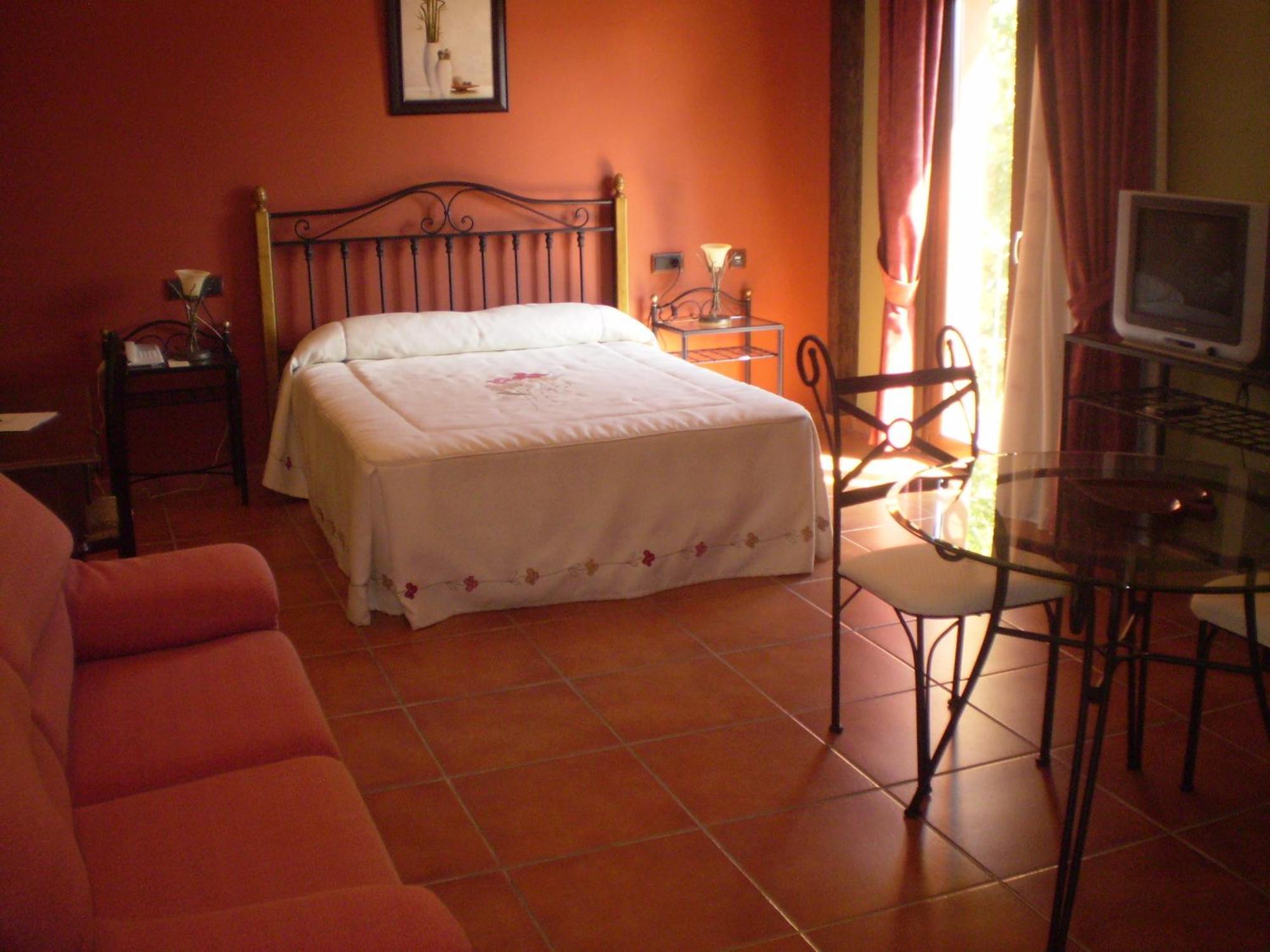 קולמנאר Balcon De Los Montes מראה חיצוני תמונה