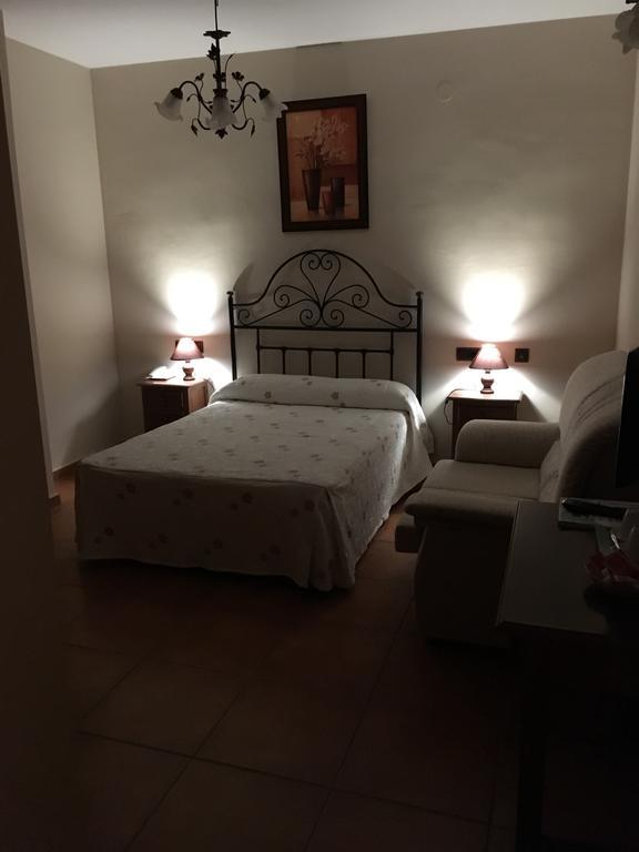 קולמנאר Balcon De Los Montes מראה חיצוני תמונה