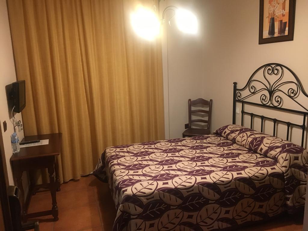 קולמנאר Balcon De Los Montes מראה חיצוני תמונה